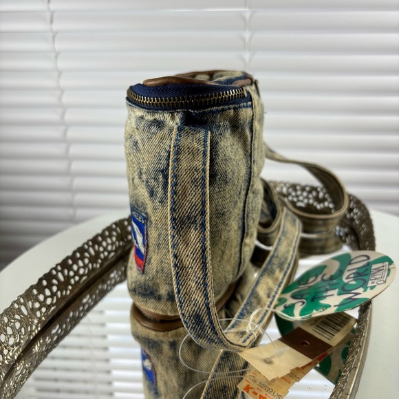 Vintage Fanny Pack Deadstock Acid Wash Denim Bag Save the Whales Panda Travel - Picture 4 of 11